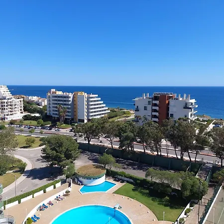 Alltravel Torre 18 * بورتيماو